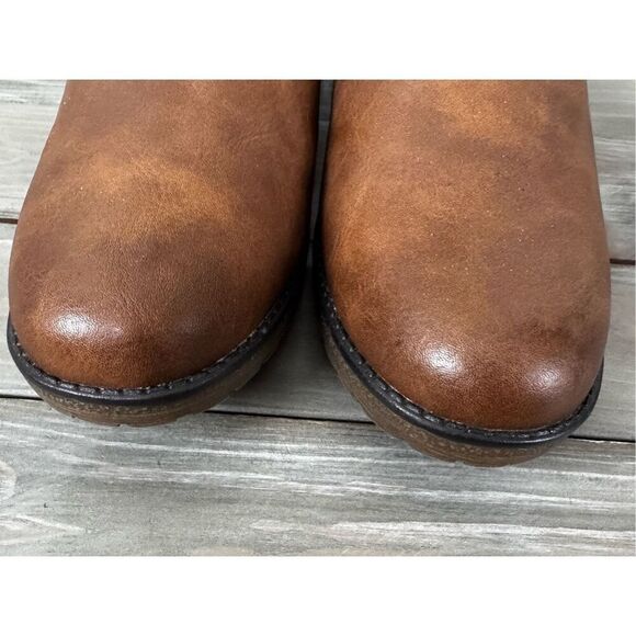 Spring Step Vegan Leather Brown Buckle Heeled Ankle Boots Size 10.5 - Picture 3 of 13